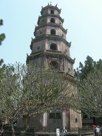 Tu Dam Pagoda